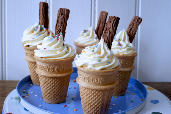 99 Flake ice cream cake recipe