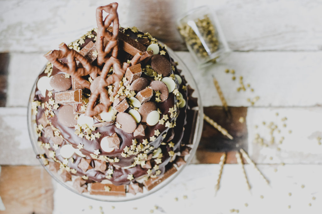 Totally decadent and perfect for parties - the ultimate chocolate birthday cake by Katie Bryson on feedingboys.co.uk