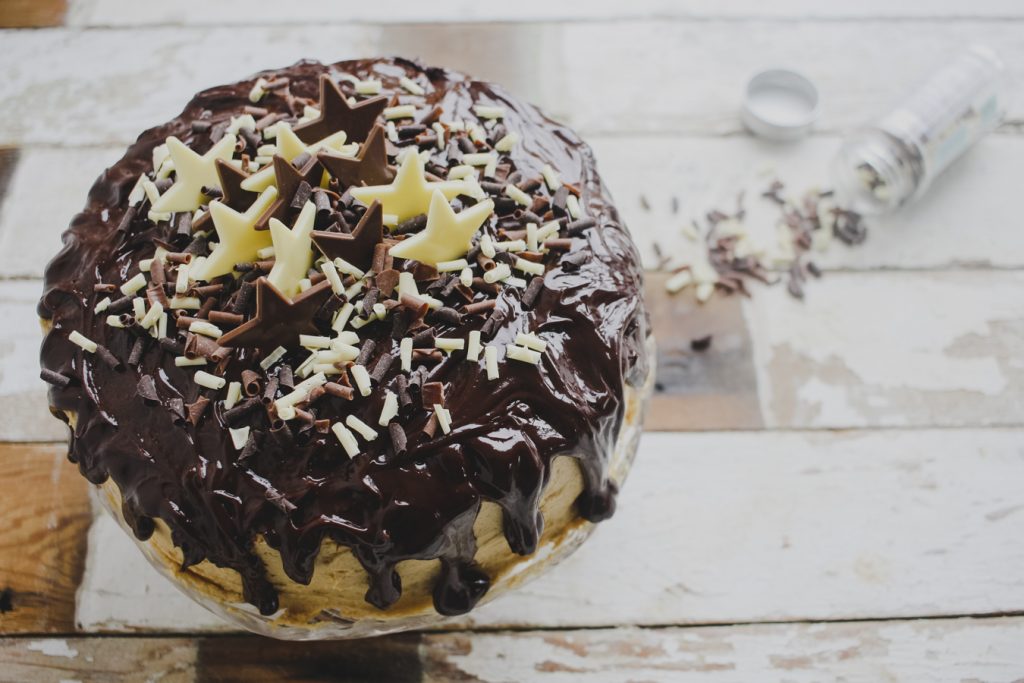 Coffee and Walnut Drip Cake with Dark Chocolate Ganache Topping on feedingboys.co.uk